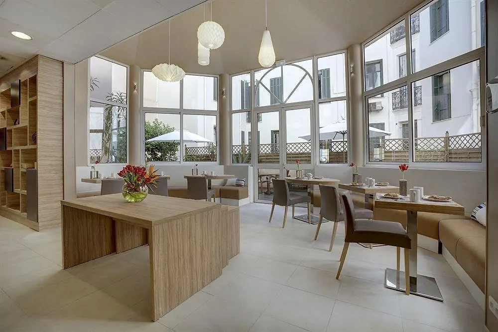 Citadines Croisette Cannes 3*,